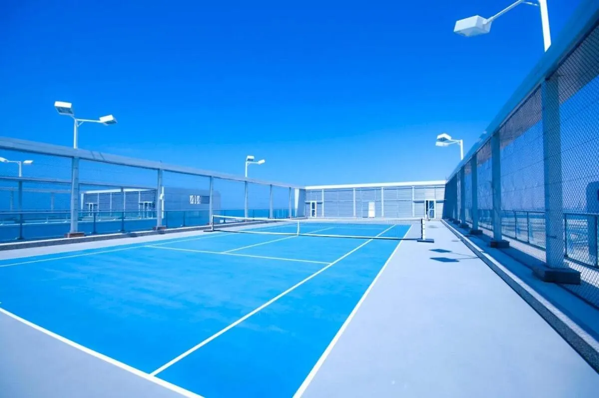 Sunny Beachside Apartment Ras al-Khaimah